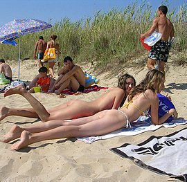 celebrity nude beach photos