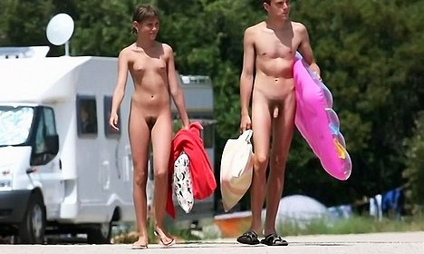 nude girls in australia nude beach