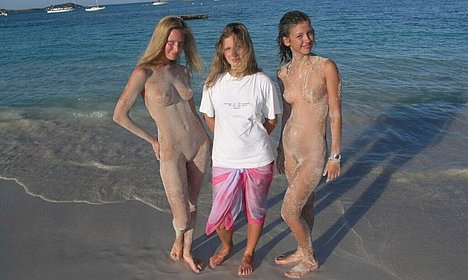 sex girl on beach