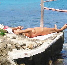 topless sex video beach