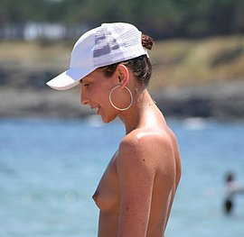 teen girl at the beach nude