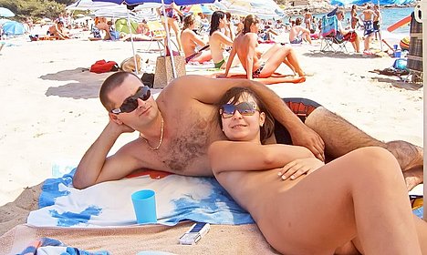 nudism young family photo