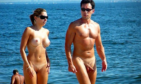 nude beach pretty girls