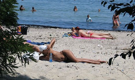 biggest butt asses on nude beaches
